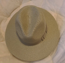 Load image into Gallery viewer, HS Crowns Fedoras