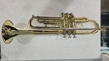 Load image into Gallery viewer, Getzen 300 Series Trumpet (Pre-Owned)