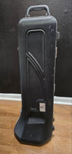 Load image into Gallery viewer, Jupiter JTB700A Trombone with hard shell Carrying Case (Pre-Owned)