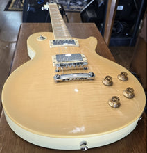 Load image into Gallery viewer, Keith Urban “Light the Fuse” Les Paul–Style Guitar (Pre-Owned) with Carrying Case