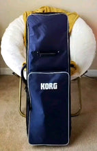 Load image into Gallery viewer, Korg KROSS 2 61-Key Synthesizer Workstation Black and Carrying Case (Pre-Owned)