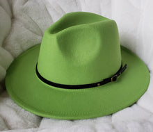 Load image into Gallery viewer, HS Crowns Fedoras