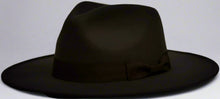 Load image into Gallery viewer, HS Crowns Fedoras

