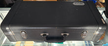 Load image into Gallery viewer, Jupiter JTB600 Trumpet with Hard Shell Carrying Case (Pre-Owned)
