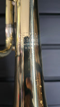 Load image into Gallery viewer, Getzen 300 Series Trumpet (Pre-Owned)
