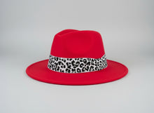 Load image into Gallery viewer, HS Crowns Fedoras
