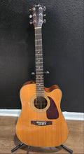 Load image into Gallery viewer, Fender DG20SCE Acoustic Electric Guitar - Natural ( Pre-Owned)
