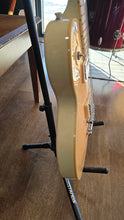 Load image into Gallery viewer, Keith Urban “Light the Fuse” Les Paul–Style Guitar (Pre-Owned) with Carrying Case
